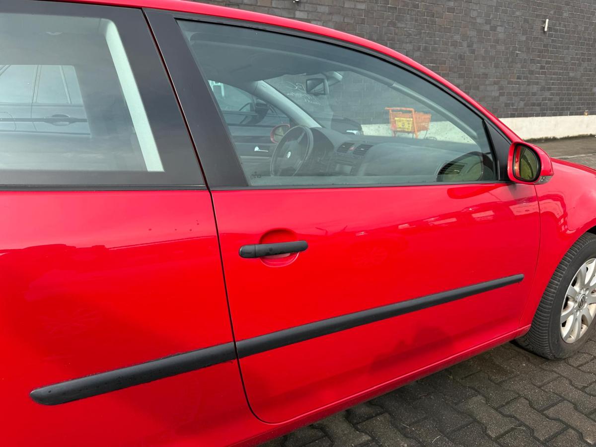 VW Golf V original Tür rechts LY3D Tornadorot 3-Türer Rohbau BJ04